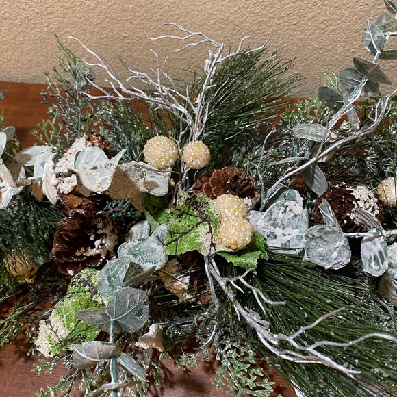 *** Faux Floral. FROSTED PINE SWAG. 30” - Picture 2 of 8